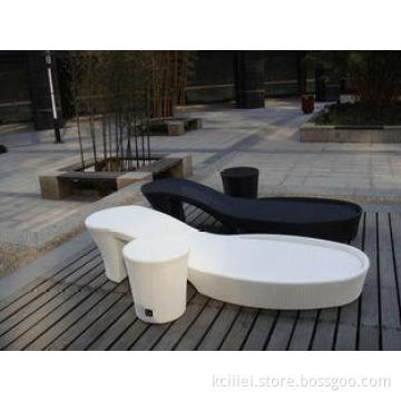 High Heel Shoes Shaped Cane Daybed , White Resin Wicker Day